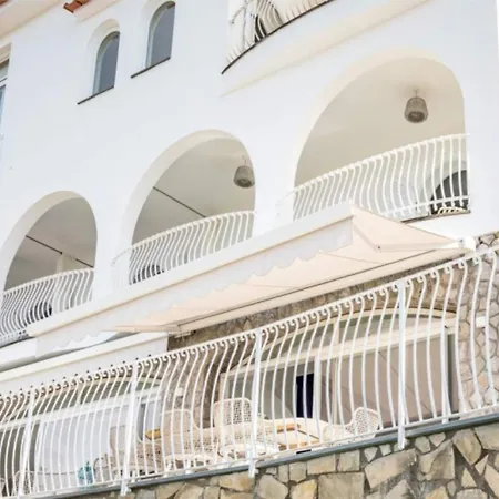 Вилла - Dei Sogni *